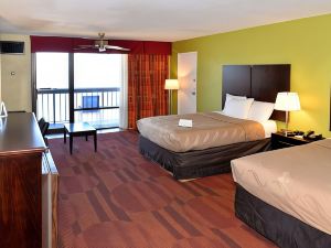 Quality Inn & Suites on the Bay Near Pensacola Beach