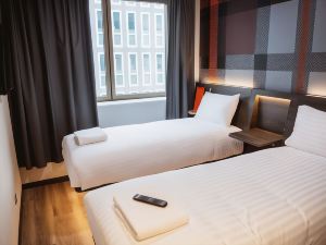 EasyHotel Paris Nord Aubervilliers