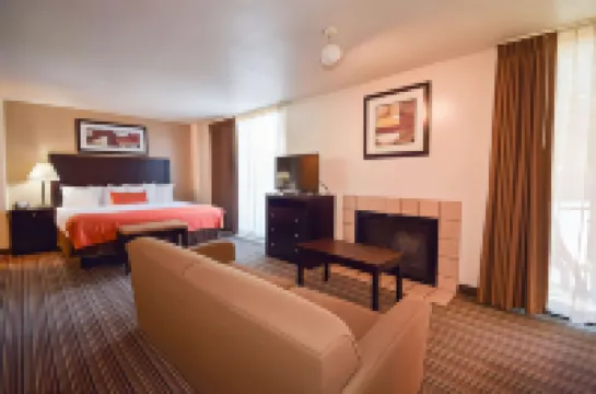 Hawthorn Extended Stay by Wyndham Richardson