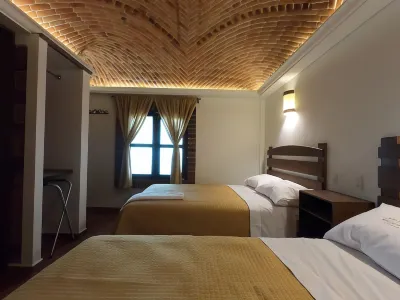 Hotel Santa Irene Hotels near Piramide Tepanapa