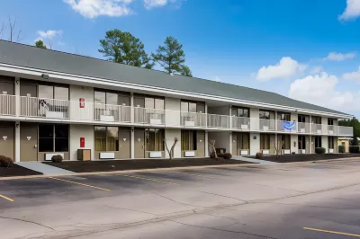 Studio 6 Lagrange, GA Hotels in LaGrange