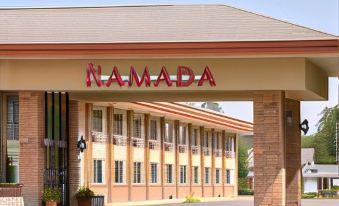 2. Ramada b..