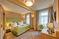 Spree Hotel in der Altstadt Hotel dekat Spreewelten Bad