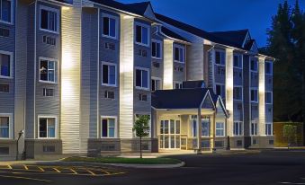 Microtel Inn & Suites by Wyndham Sault Ste. Marie