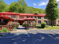 Smoky Falls Lodge Hotels in Maggie Valley