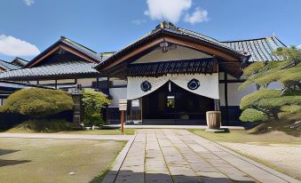 3. Toyoko I..