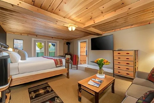 The Alpine Lodge Hotels in Chester