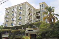 Boutique Hotel la Cordillera Отели в г. 