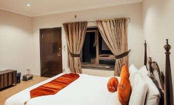 Cosy Knock Hotel