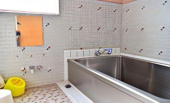 Guest House Shiroikiseki