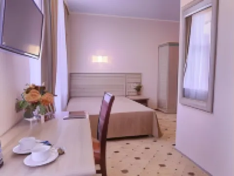 Grand Elets Hotel โรงแรมในเยเล็ทส์