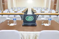 LeGreen Suite Ratulangi - 3 stelle