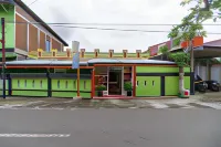 RedDoorz Syariah Near Paradiso Beach Sabang Hotel a Krueng Raya