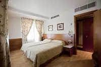 Don Carlos Hotel a Villava