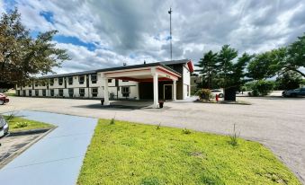 Super 8 by Wyndham Lewiston Auburn Area