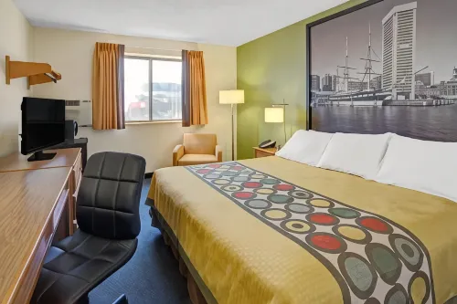 Super 8 by Wyndham College Park Wash DC Area Hotels in Berwyn