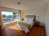 Antana Hostal Paracas - Hostels