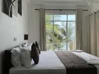 Nico Beach Hotel - Infinity Pools