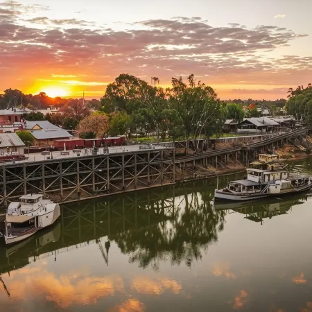 Pastoral Hotel Motel Echuca CBD