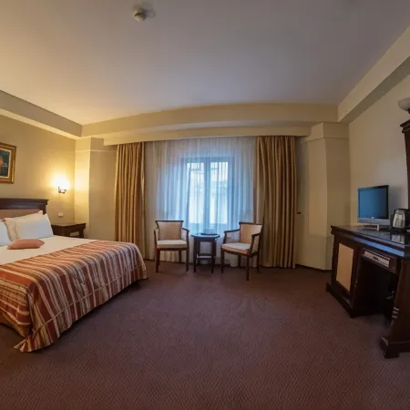 Atrium Hotel Ateneu City Center