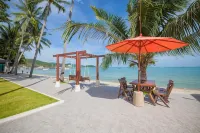 Samui Mermaid Beachfront - Beach