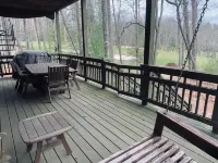 Mountain walk-in level condo!