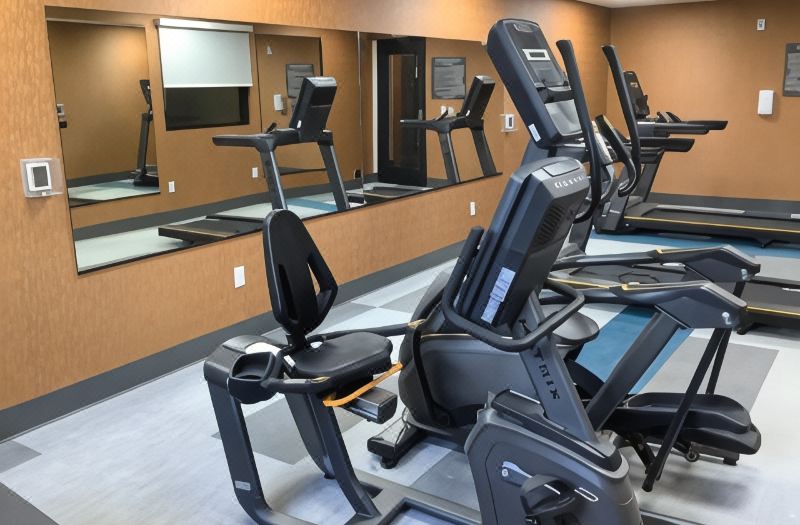 Comfort Suites Colorado Springs East - Medical Center Area photo 3