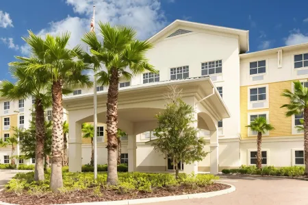 Holiday Inn Express & Suites Palm Coast - I-95