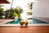 La RÊVE the Beach Villa - Pools