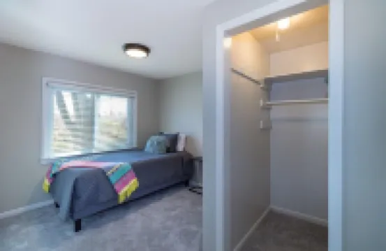 Remodeled 3 bedroom home in Monona. Close to Downtown!