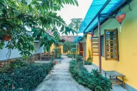 Green Riverside Cosy Home Hotels in 