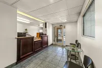 伯奇山套房哥倫比亞 Three Creeks Township住宿飯店