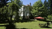 The Inn at the Ninth Hole Bed & Breakfast Hôtels à : Salmon Arm
