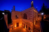 Serenus  Cave Suites