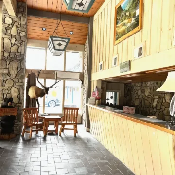 Newfound Lodge on the river