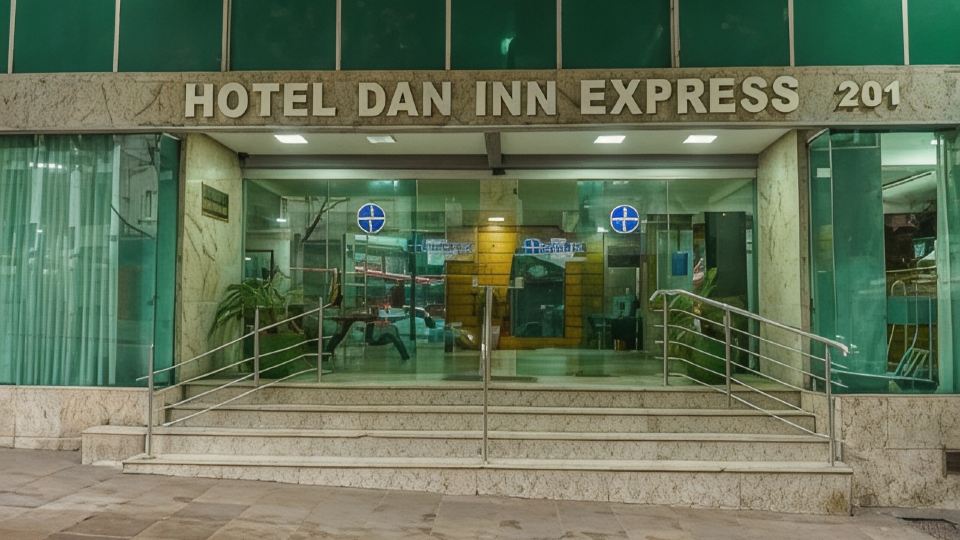Hotel Dan Inn Express Porto Alegre - by Nacional Inn - Próximo ao Complexo Hospitalar Santa Casa