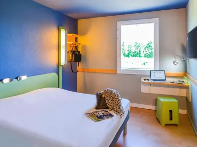 Ibis Budget Saint-Martin-De-Crau Porte de Camargue Hotels in Saint-Martin-de-Crau
