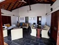 Kanan Beach Resort Hotel di Kasaragod