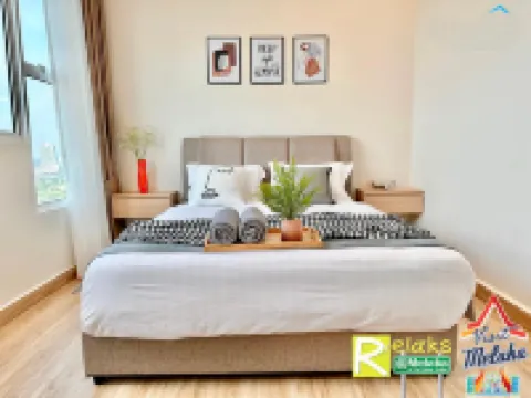 Amber Cove Impression City Residence Hotels in Klebang