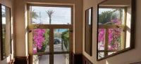 Exceptional waterfront apartment (2022) in Nice