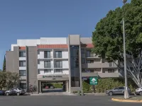 GreenTree Inn & Suites Los Angeles - Alhambra - Pasadena Hotels in Alhambra