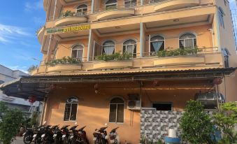 Huynh Huong Guesthouse