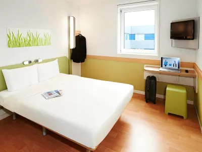 Ibis Budget Belfort Centre Отели в г. Меру
