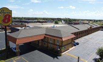 Super 8 by Wyndham Kingsville