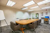 La Residence Suite Hotel