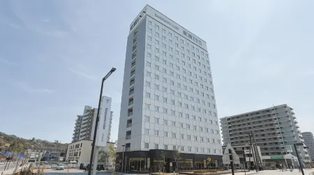 Toyoko Inn Hikone Eki Higashi Guchi Отели в г. Хиконе