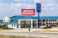 Motel 6 Seguin, TX Hotels in Seguin