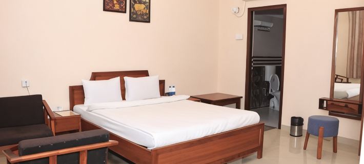 Dwarka Kunj Hotele w: Vrindavan