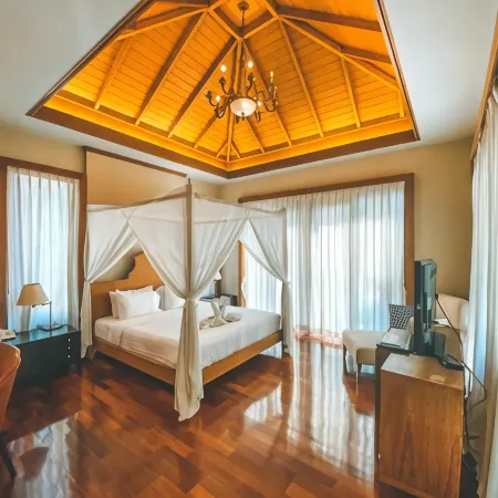 Royal Sammuk Villa