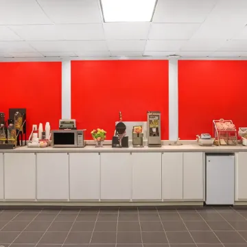 Super 8 by Wyndham Dunn